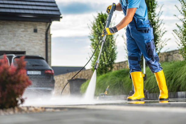 Professional Pressure Washing Services in Menomonie, WI